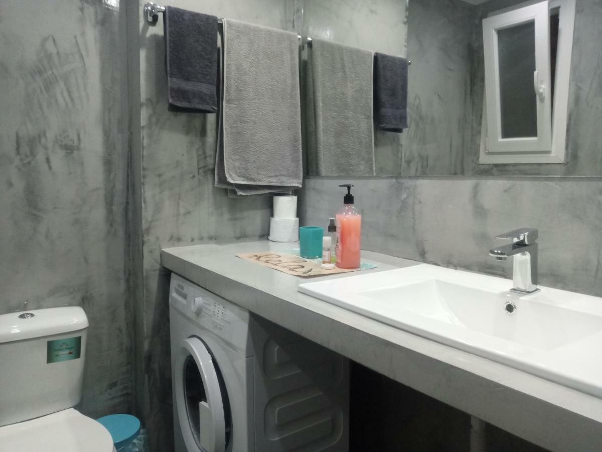 New Apartment With A Separate Entrance Near The Subway. Athen Eksteriør billede